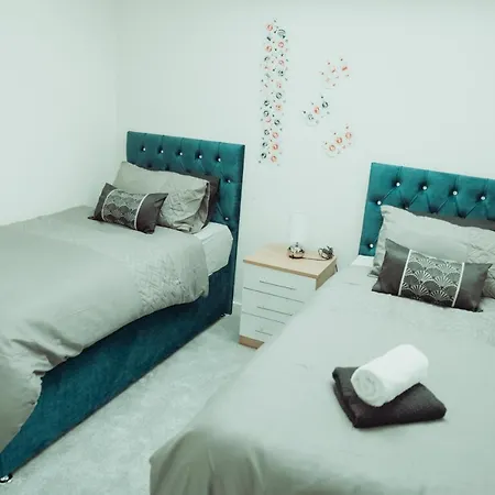 Bv Rare 3 Bedrooms At Conditioning House Bradford Perfect For Contractors *