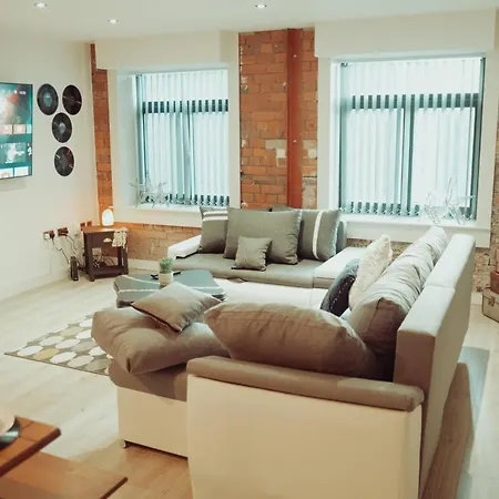 Bv Rare 3 Bedrooms At Conditioning House Bradford Perfect For Contractors *