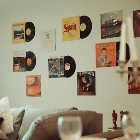 Lejlighed Bv Rare 3 Bedrooms At Conditioning House Bradford Perfect For Contractors *