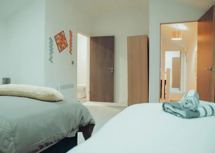 Bv Rare 3 Bedrooms At Conditioning House Bradford Perfect For Contractors Bradford (West Yorkshire)