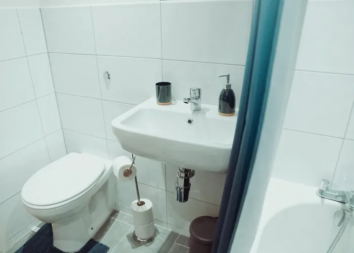 Bv Rare 3 Bedrooms At Conditioning House Bradford Perfect For Contractors * Bradford (West Yorkshire)